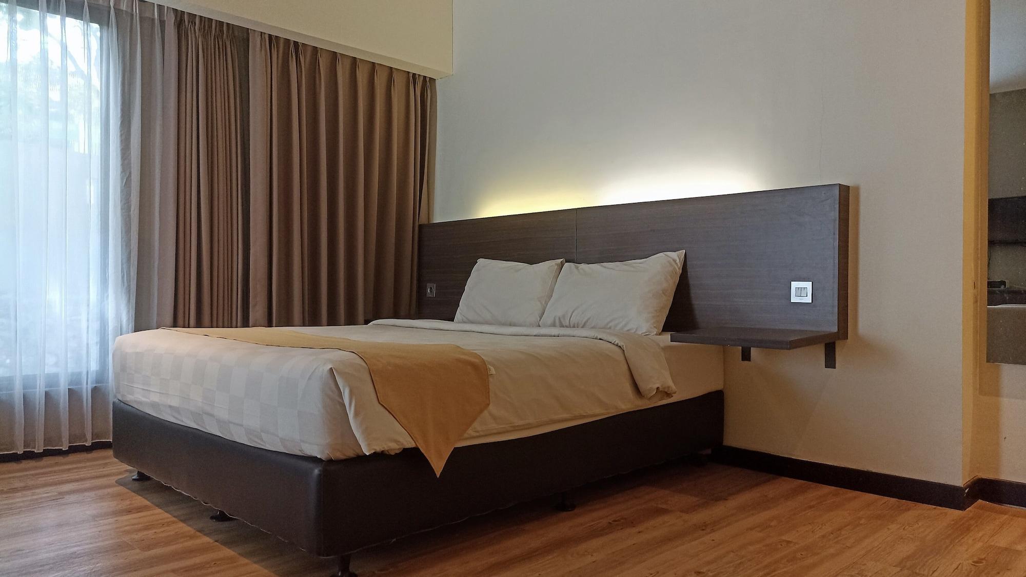 Yunna Hotel Lampung Bandar Lampung Extérieur photo