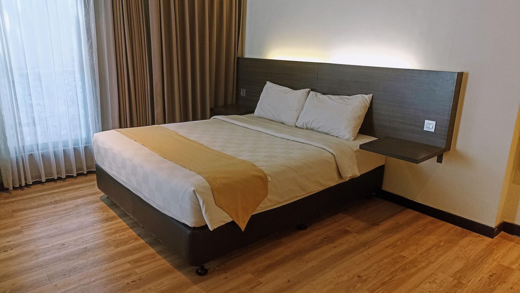 Yunna Hotel Lampung Bandar Lampung Extérieur photo