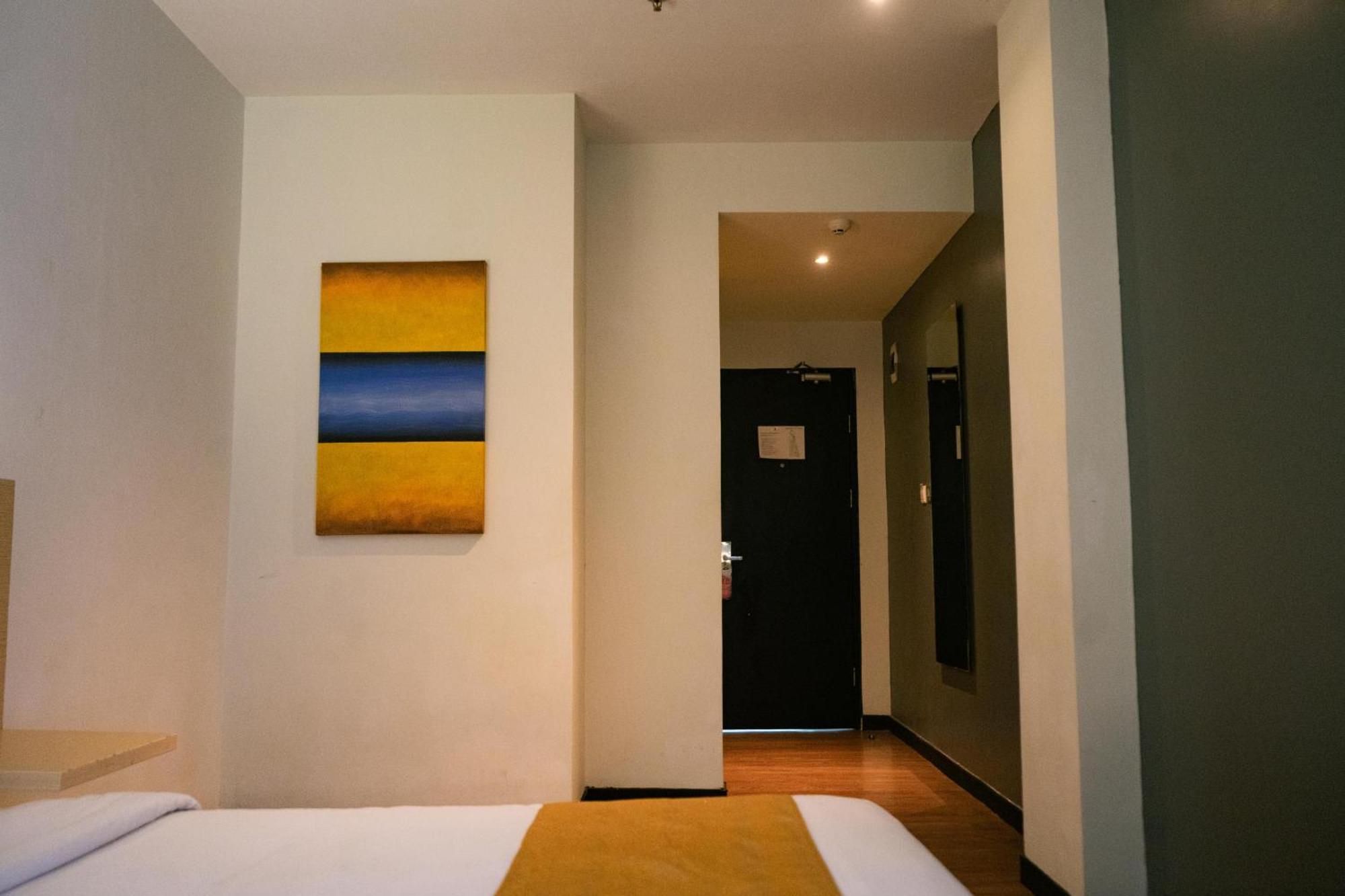 Yunna Hotel Lampung Bandar Lampung Extérieur photo