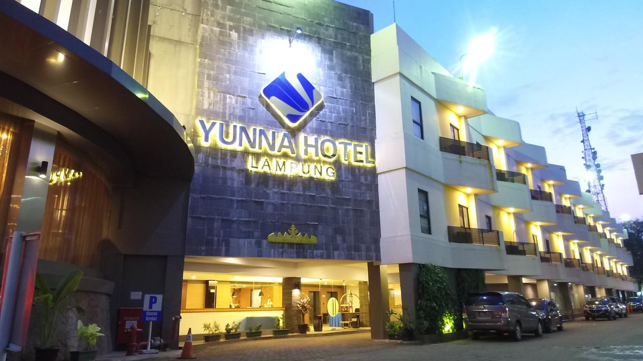 Yunna Hotel Lampung Bandar Lampung Extérieur photo